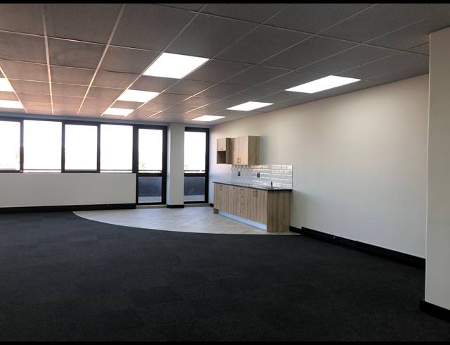 166M² OFFICE TO LET IN ROSEBANK
